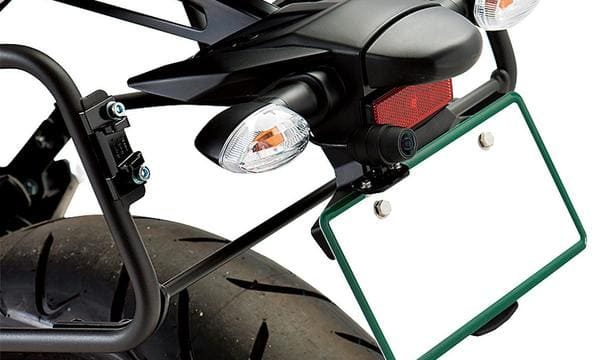 バイクのドライブレコーダー 後ろ側 の付け所に迷う時 プロトが便利 はじめてバイク